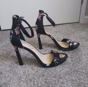 Heel sandals